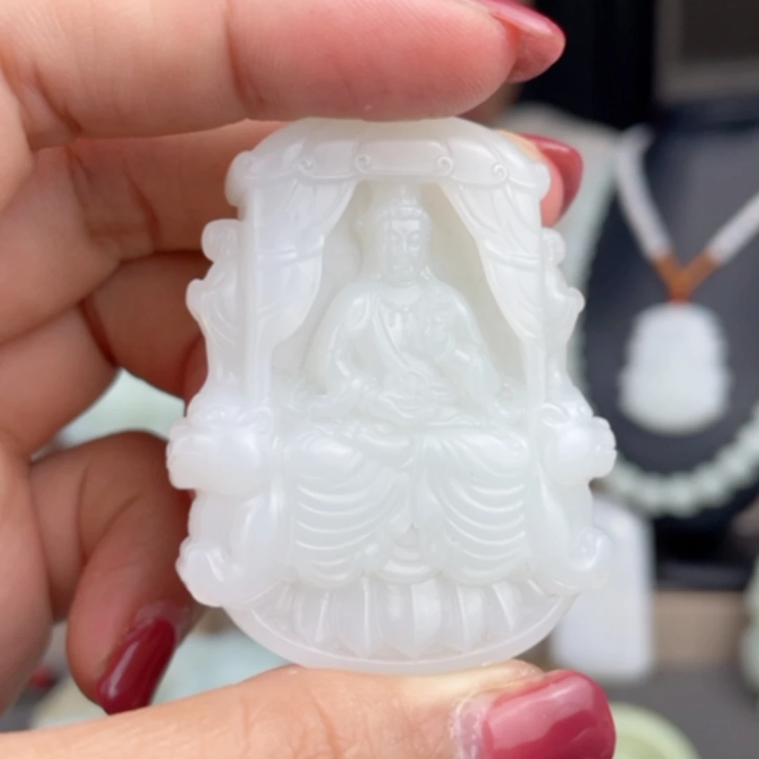 【闪购商品】颈饰未镶嵌和田玉