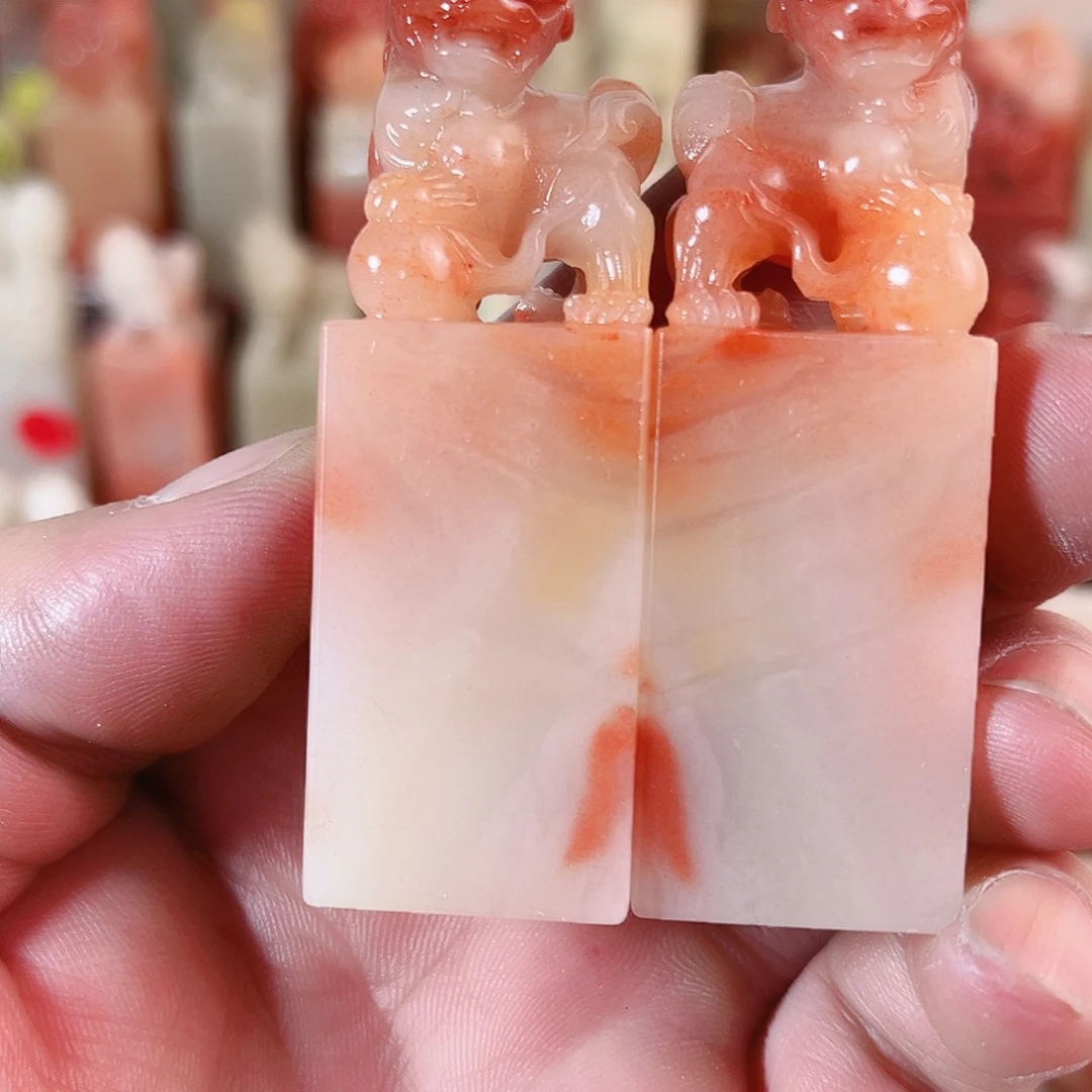 寿山石印石小****）定制的