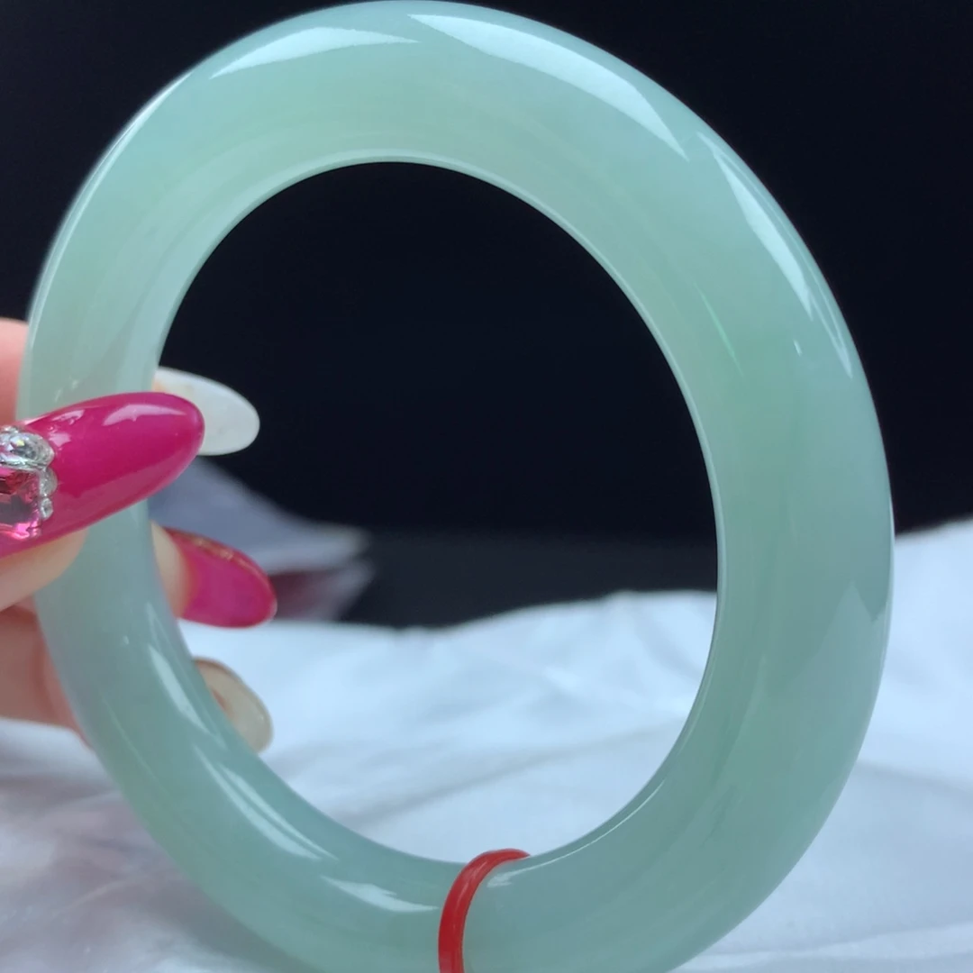 未镶嵌手镯（圆镯）翡翠6614，