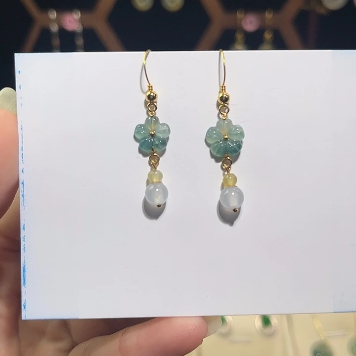 翡翠18K金镶嵌耳饰