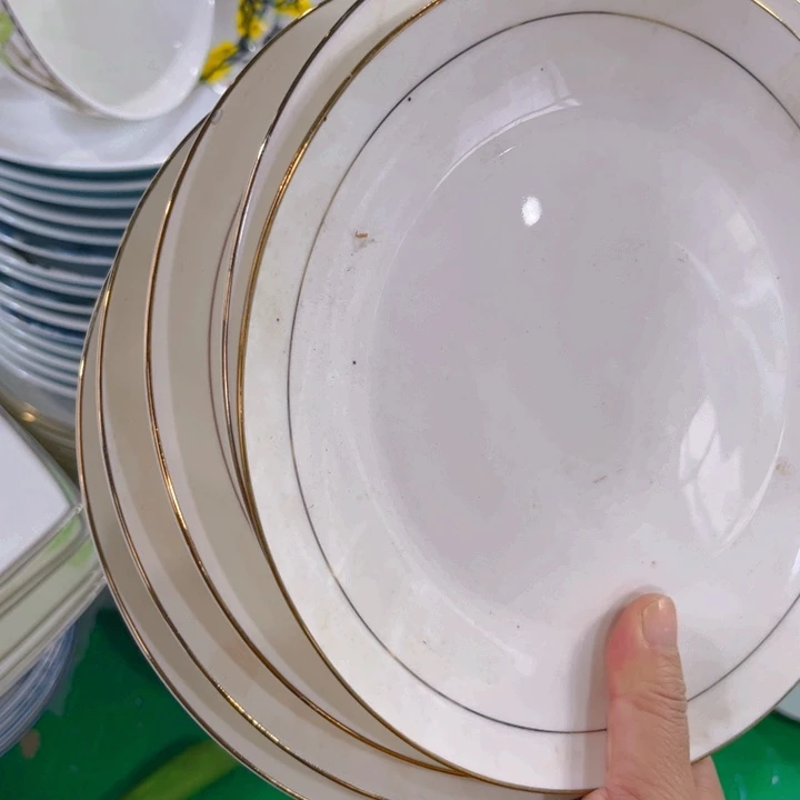 瓷片金镶玉八寸浅盘五个微瑕