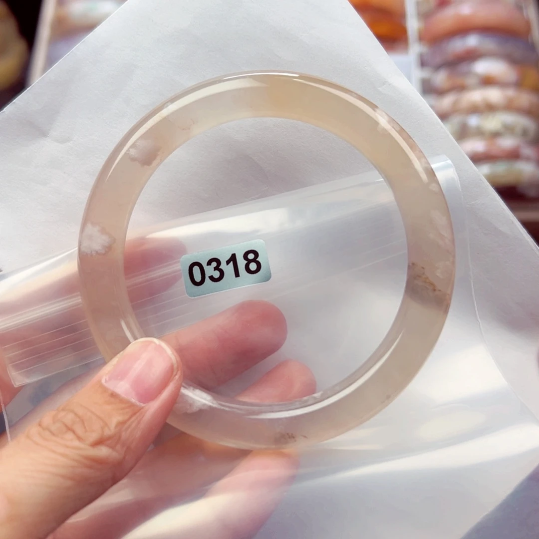 未镶嵌手镯玛瑙/玉髓萱*