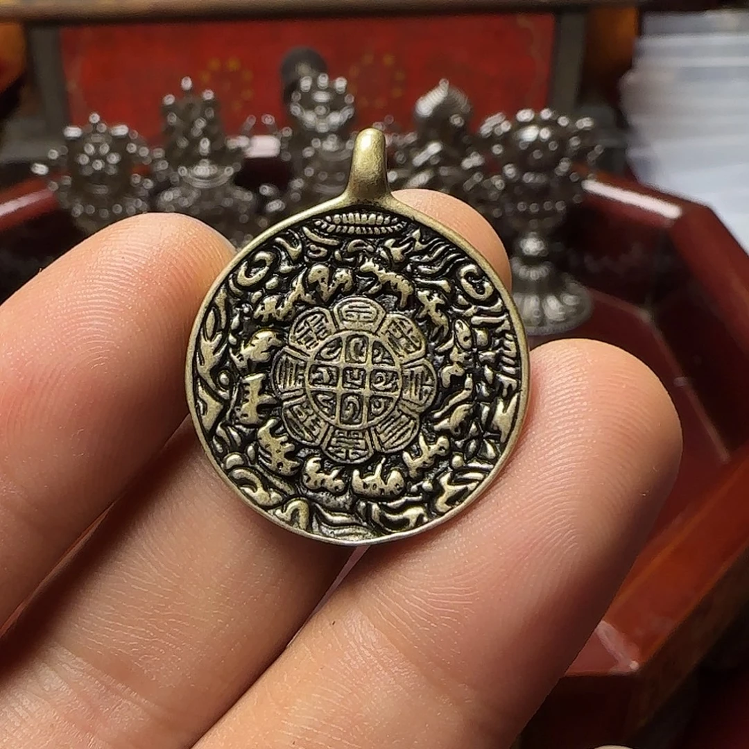 贡***朗泥塑藏式风格小元素