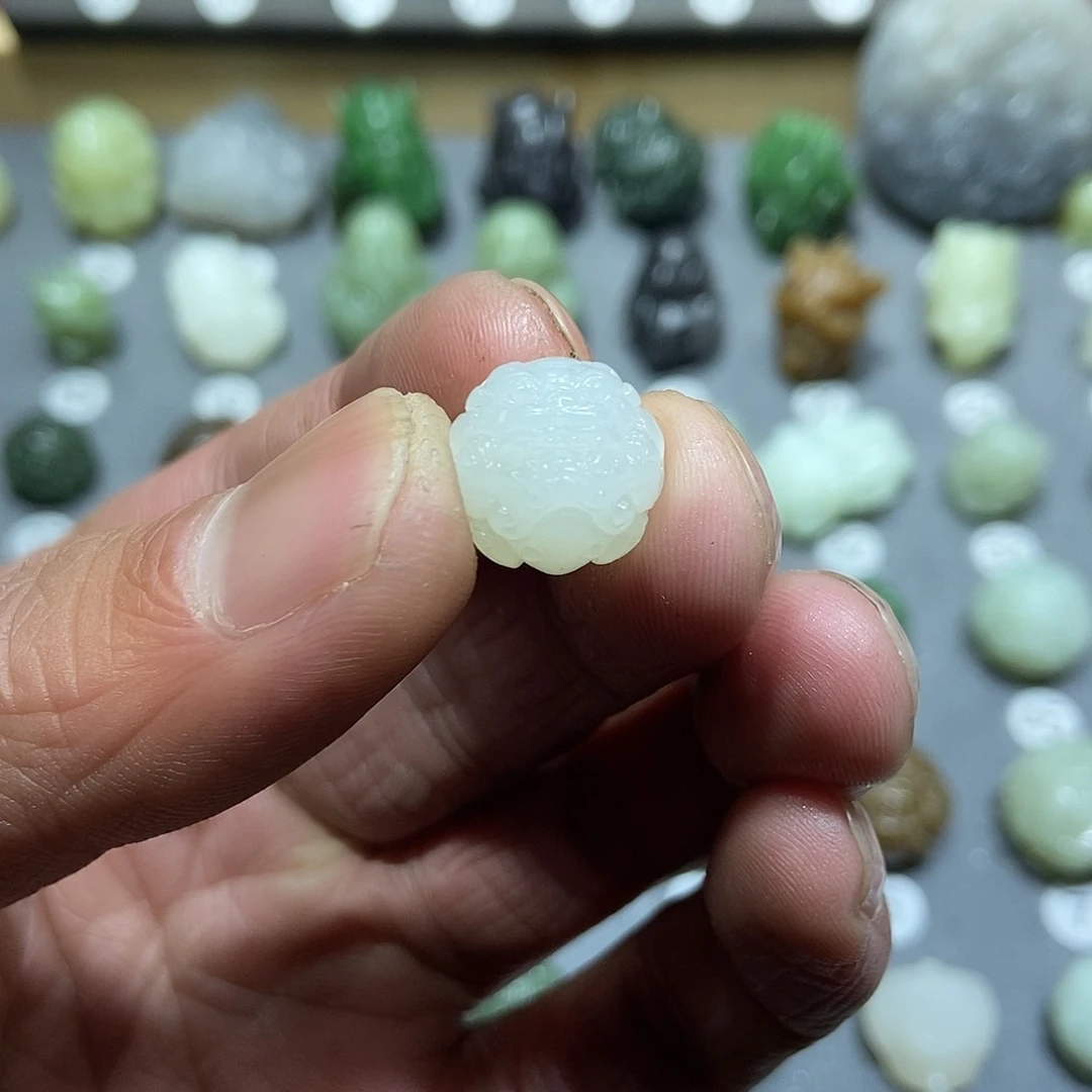 和田玉颈饰未镶嵌星*爸定制