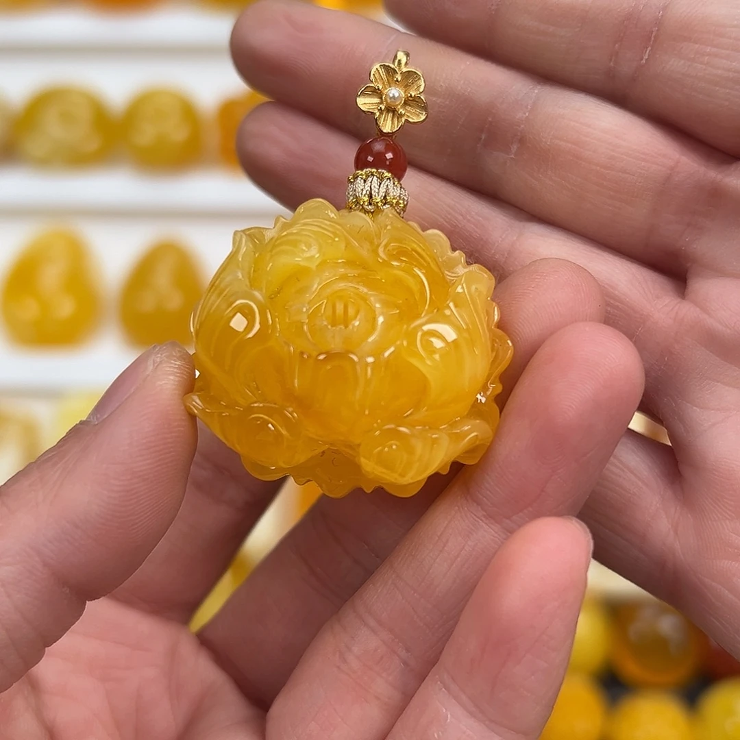 蜜蜡未镶嵌颈饰11.4克