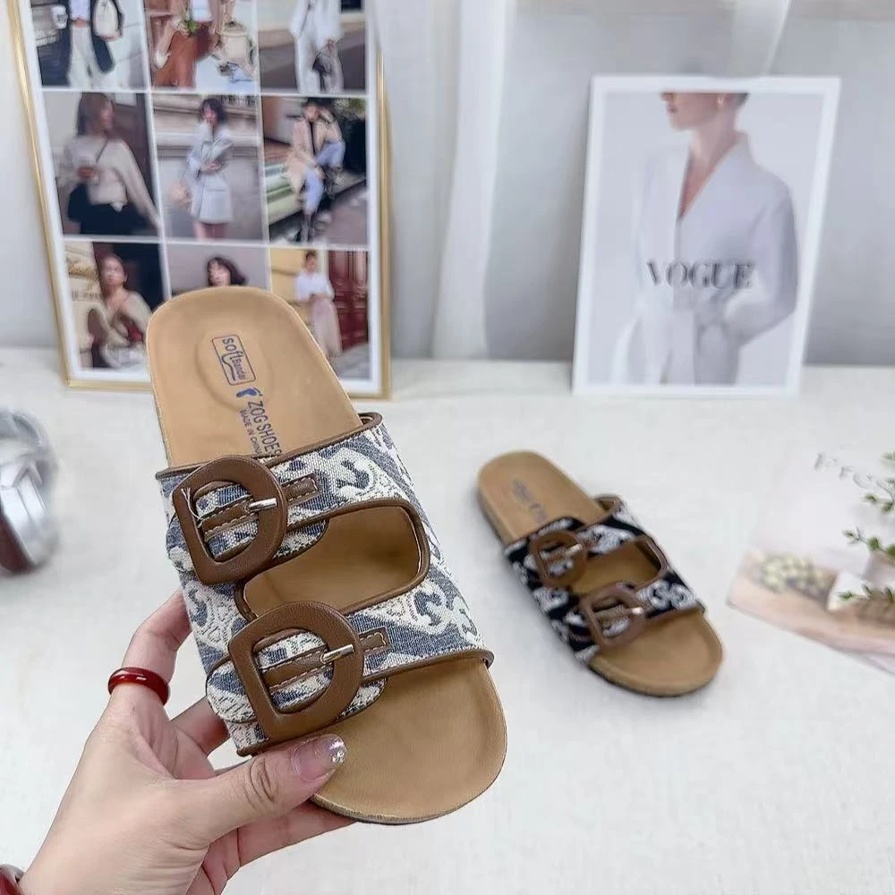 529-3时尚潮流百搭软底拖鞋