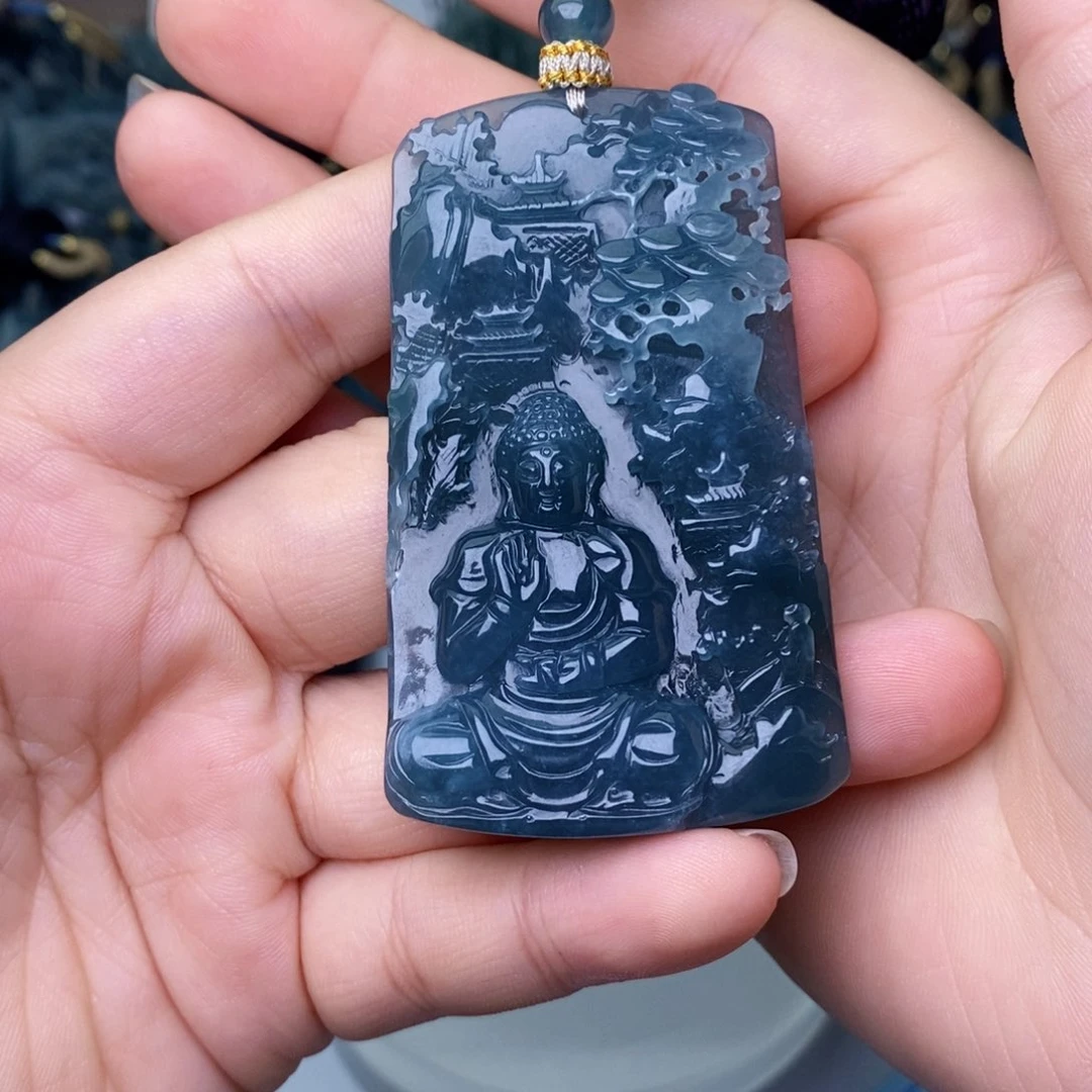 颈饰未镶嵌翡翠