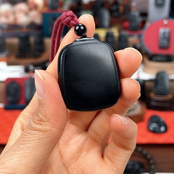 玲***选和田玉未镶嵌颈饰特价款