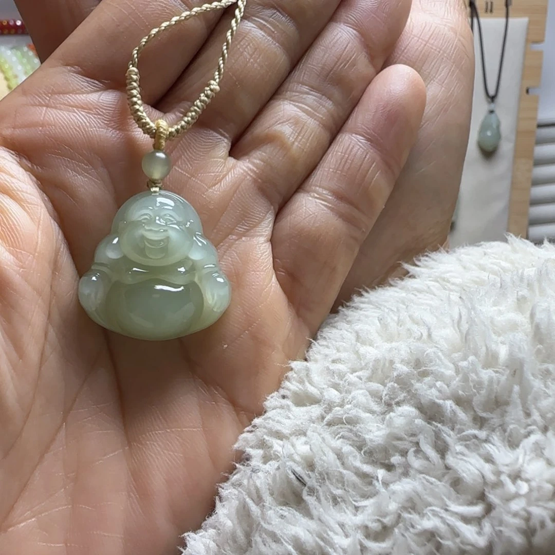 和田玉颈饰未镶嵌野*