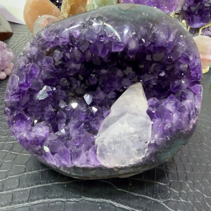 大型摆件（非配饰）未镶嵌水晶