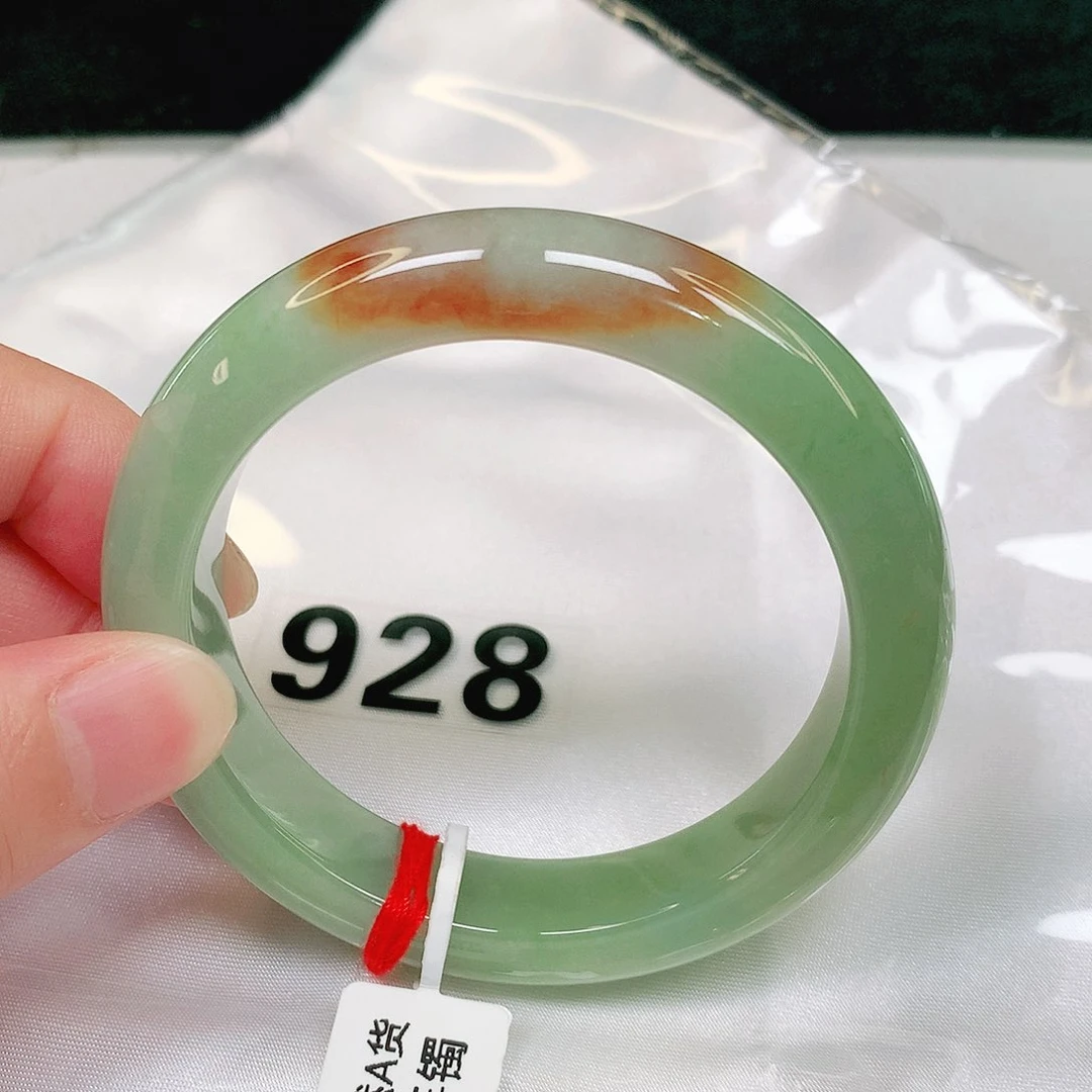 翡翠手镯未镶嵌928