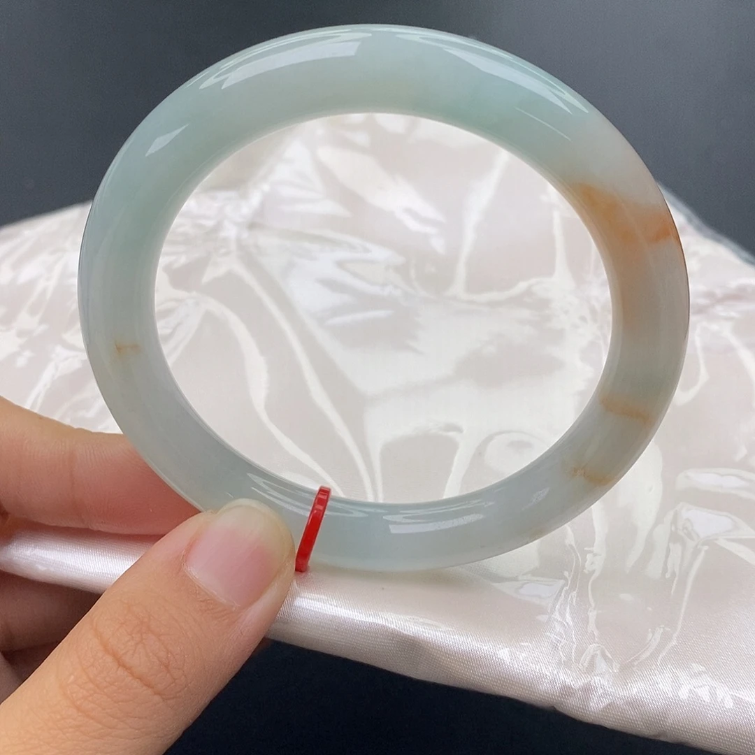 翡翠未镶嵌手镯（圆镯）5657圈