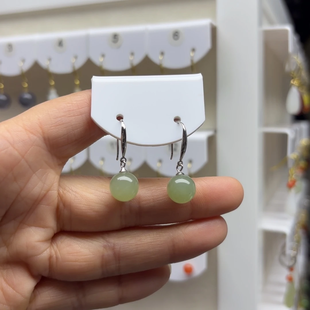 和田玉银S925镶嵌耳饰