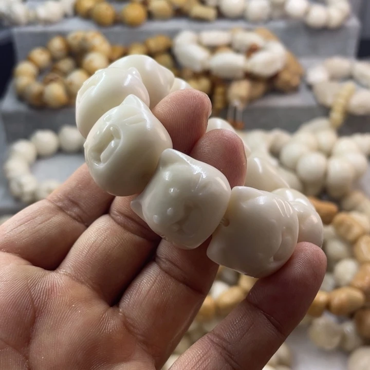 吊坠菩提根/象牙果全品象牙果牙牙猫手串卡21