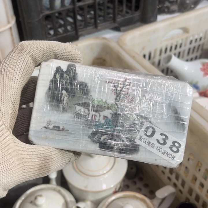 嘉***言有机玻璃摆件工艺品