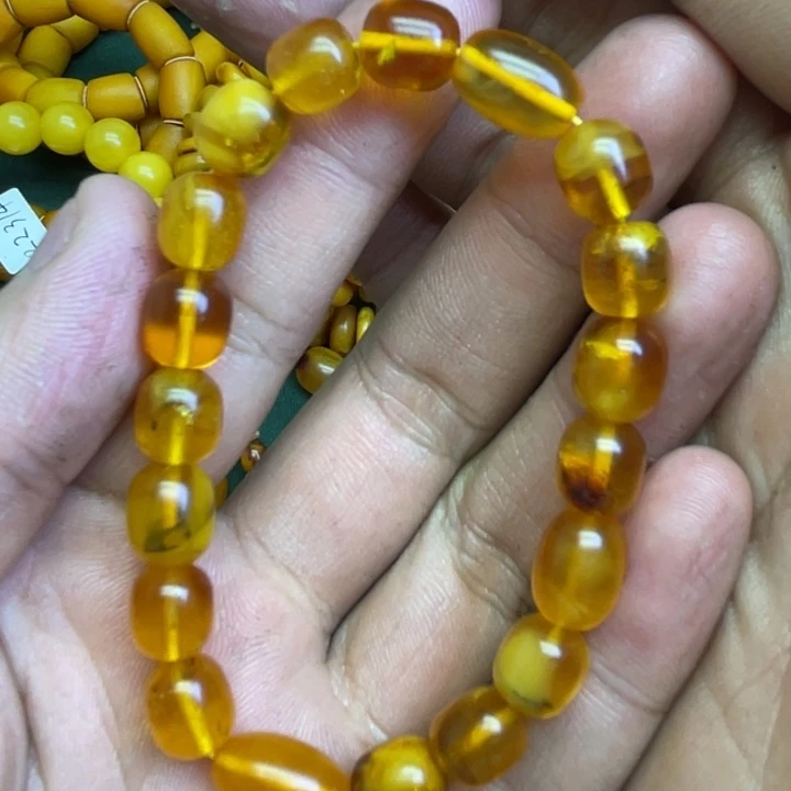 琥珀未镶嵌珠宝奇石