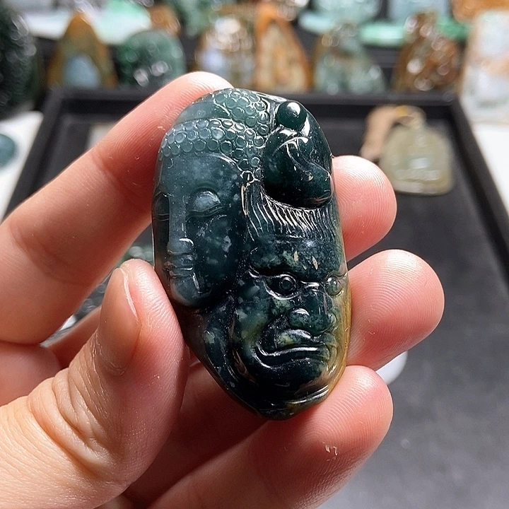 翡翠未镶嵌颈饰翡翠a货