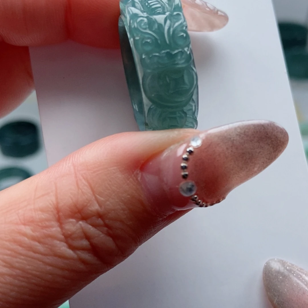 翡翠戒指未镶嵌枭*翡翠