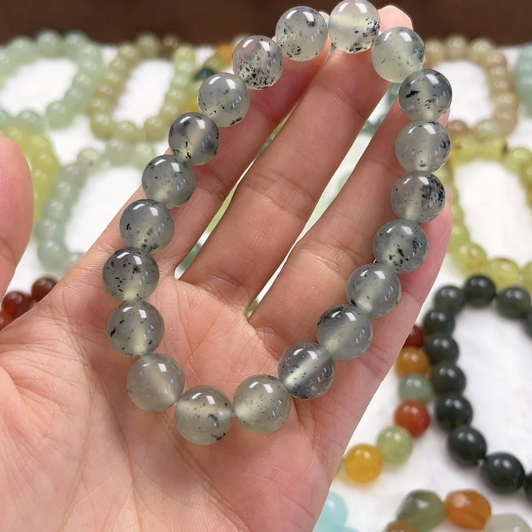 蛇纹石玉手串未镶嵌