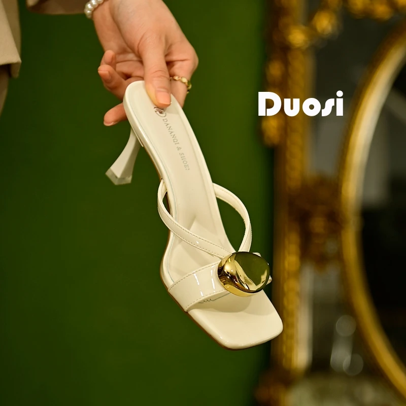 【DUOSI】7cm凉拖鞋女夏外穿时尚方头一字拖鞋细跟优雅高跟鞋6500-2