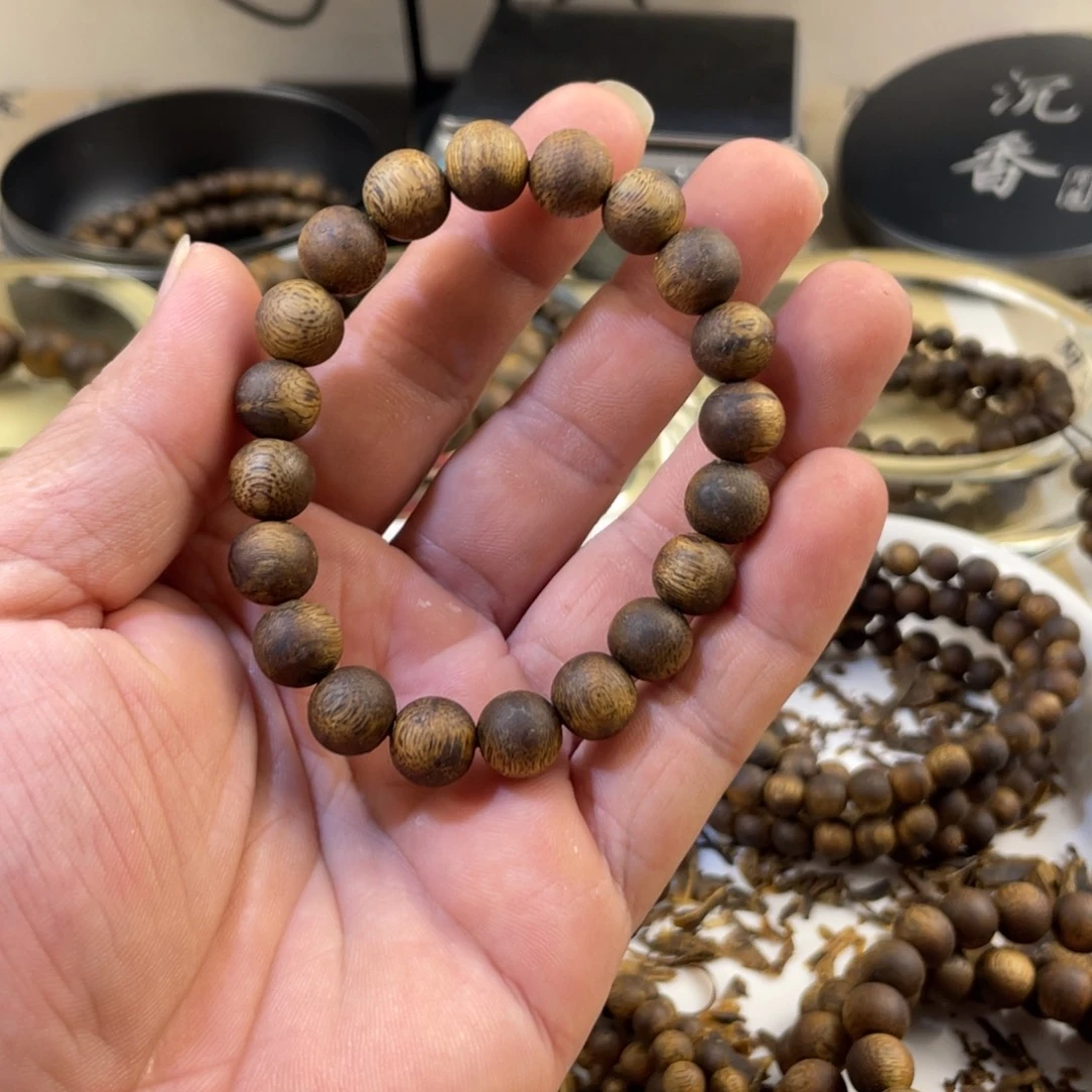 沉香手串种植绿奇楠10mm单圈