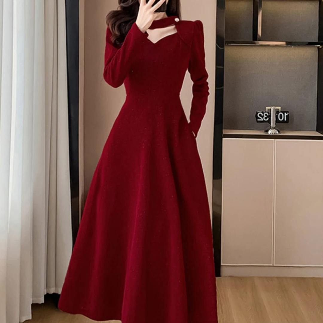 波司羽尚高级感法式雪尼尔红色连衣裙女秋冬大码胖mm气质巨显瘦