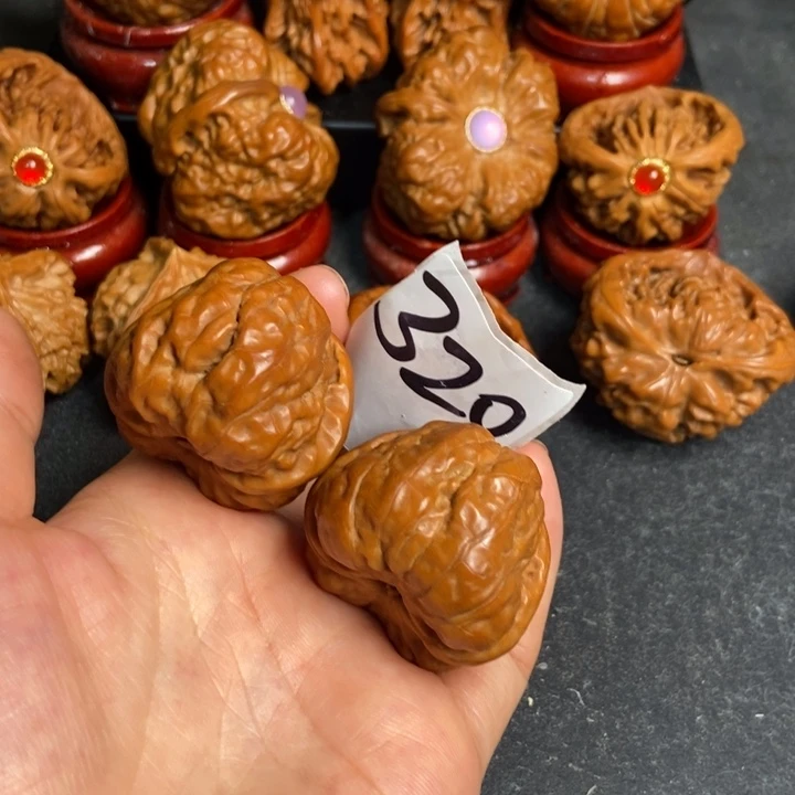 把件文玩核桃37蛤蟆，320