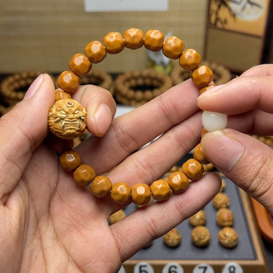 J***n手串猴头核桃猴头