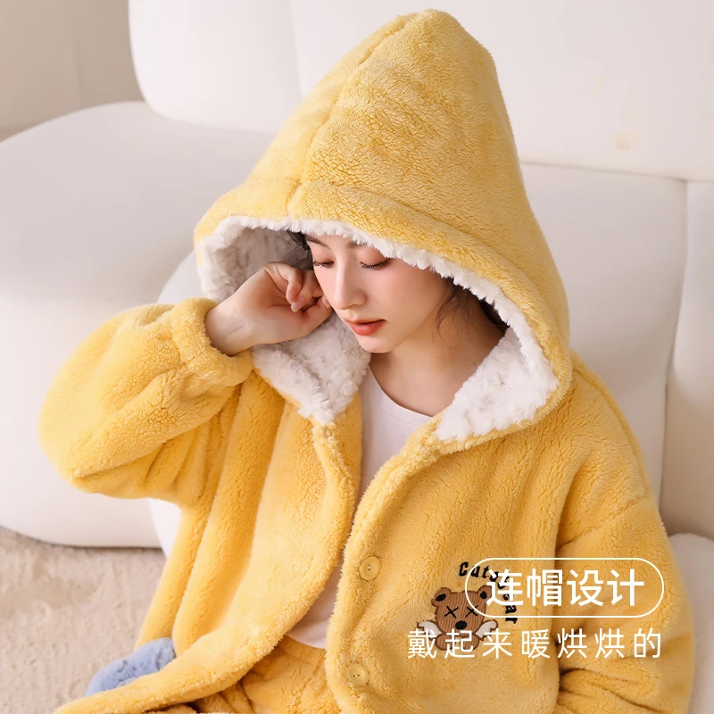 睡衣女珊瑚绒睡袍新款法兰绒长款浴袍加厚保暖加绒家居服冬季套装