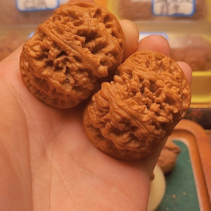 文玩核桃把件49矮桩爆肉大粗筋