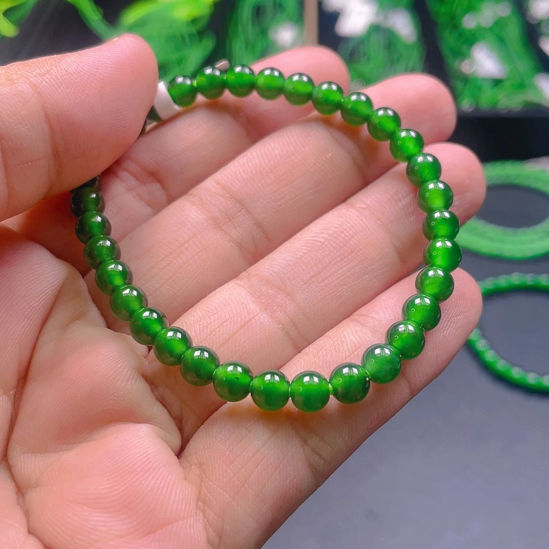 翡翠未镶嵌颈饰888888888888