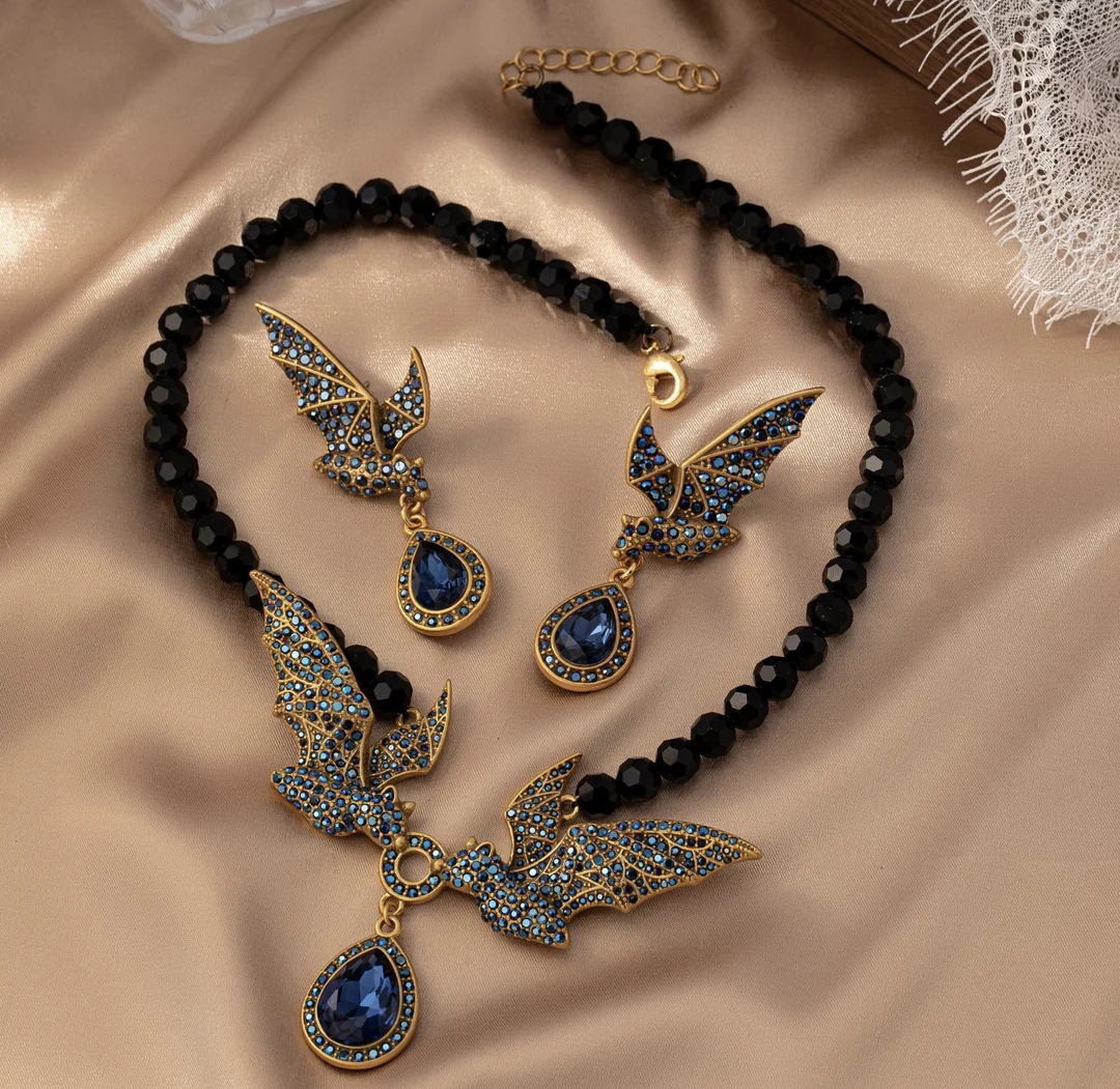 铜合金项链 项链耳饰套装中古vintage复古小众奢华蝙蝠蓝色亮钻