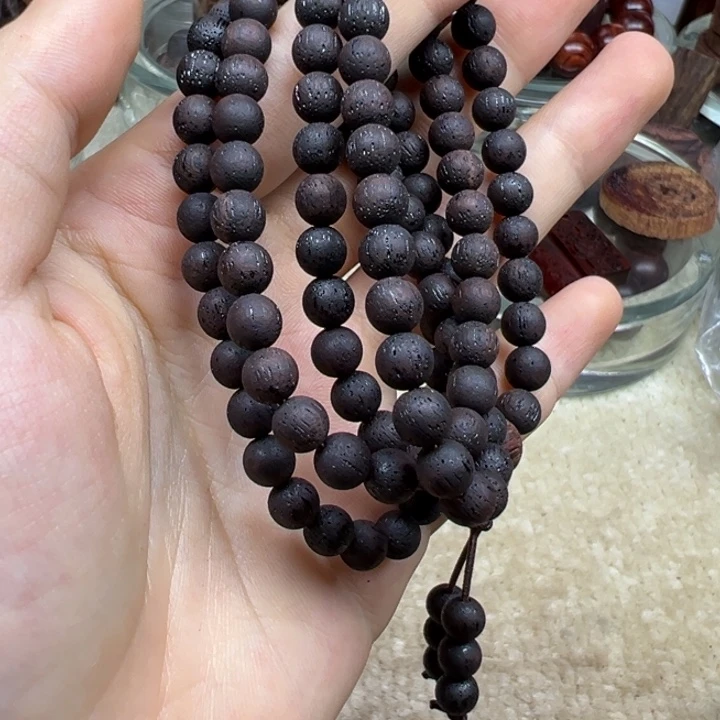 藤类缅甸小叶降真香0.6/108颗黑油结晶