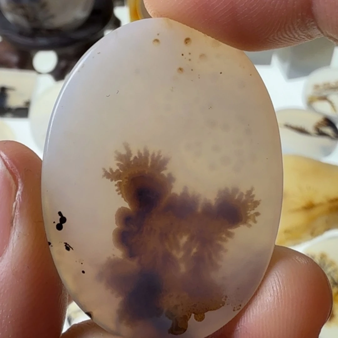 玛瑙/玉髓未镶嵌珠宝半成品