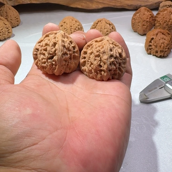 吊坠文玩核桃白狮子