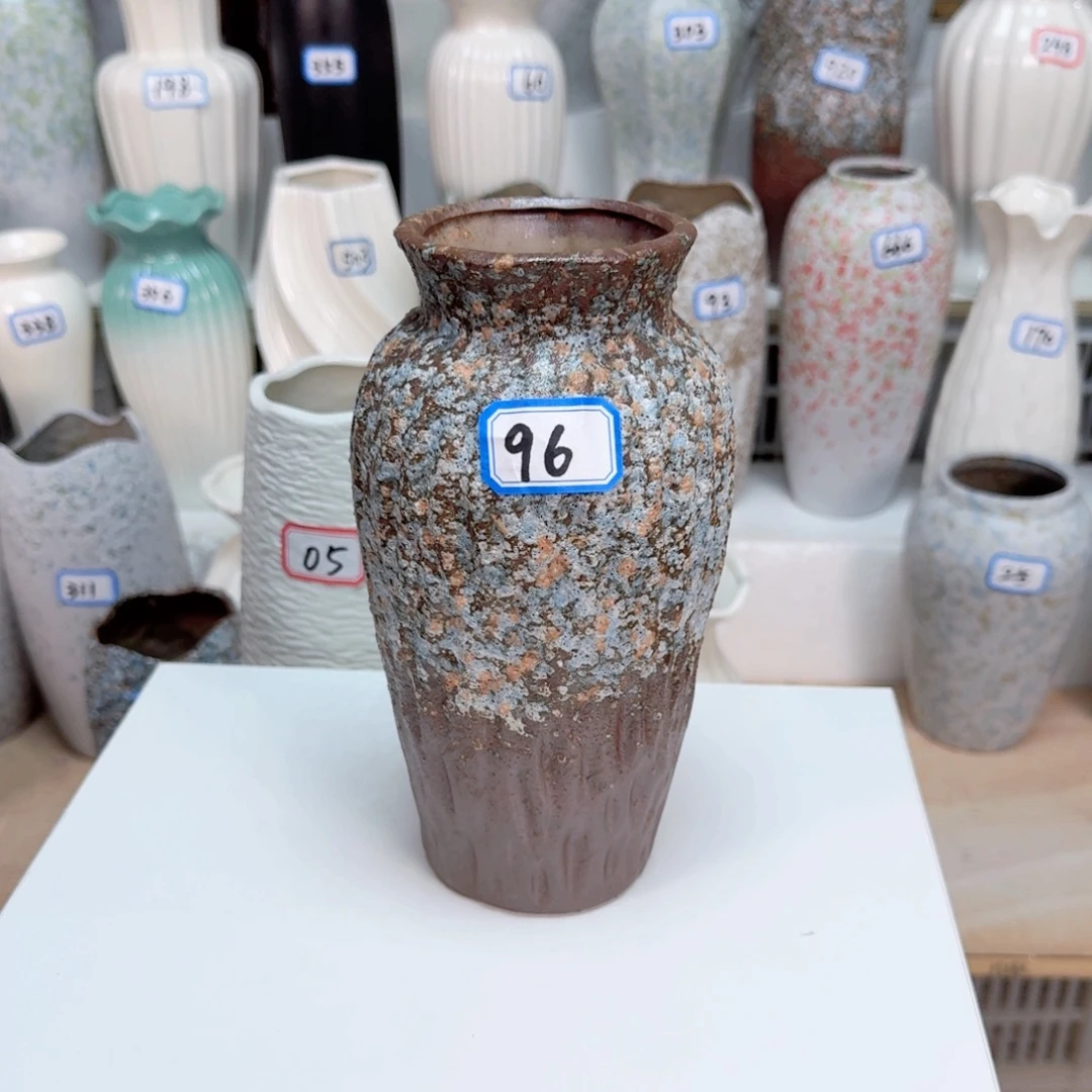 96号陶瓷高21厘米一个