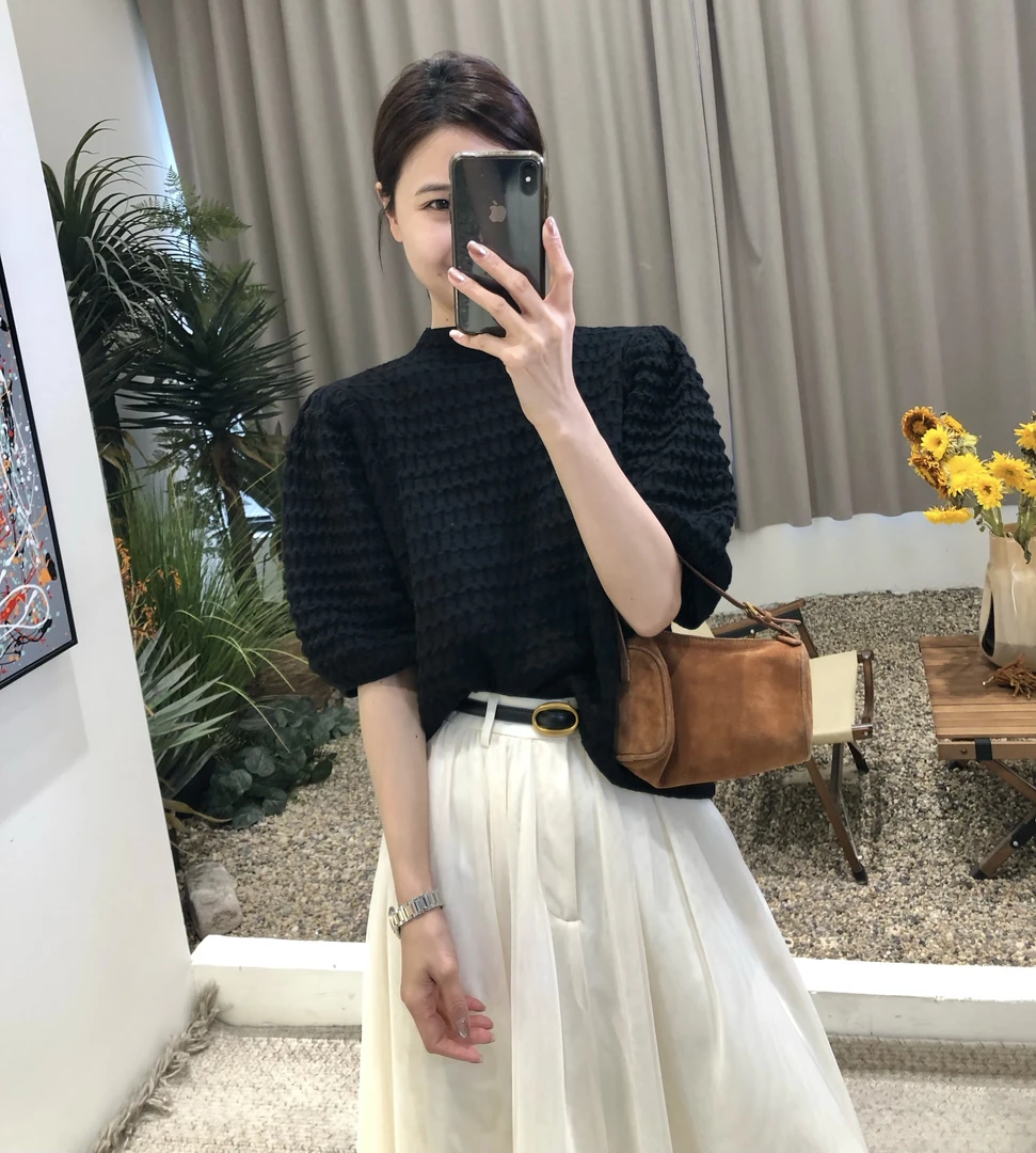 法式春季优雅镂显瘦空菠萝纹泡泡袖百搭2025新款短袖宽松针织衫女