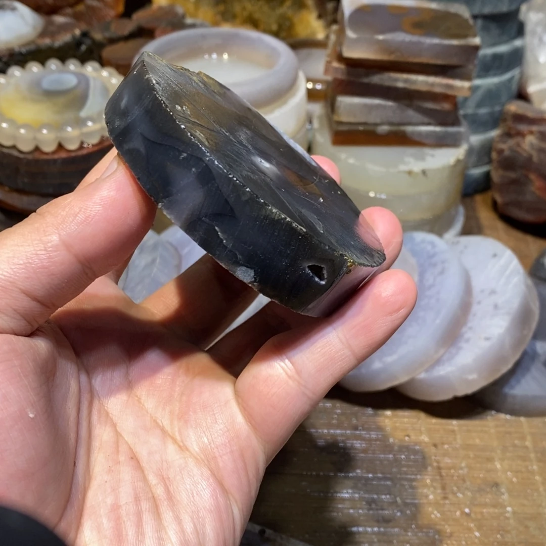 我***友定制玛瑙我一个朋友工费