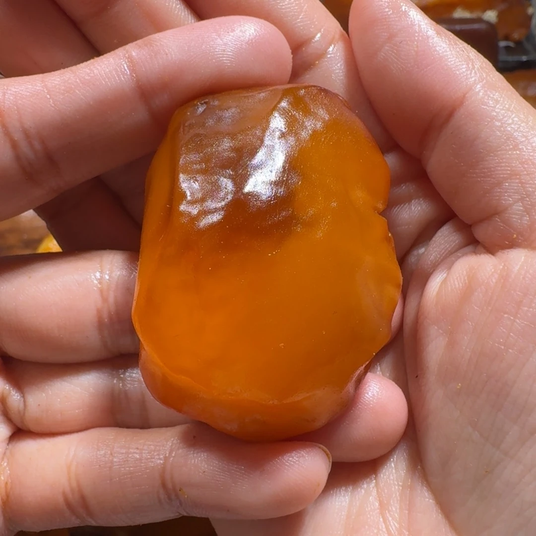 定制琥珀未镶嵌定制
