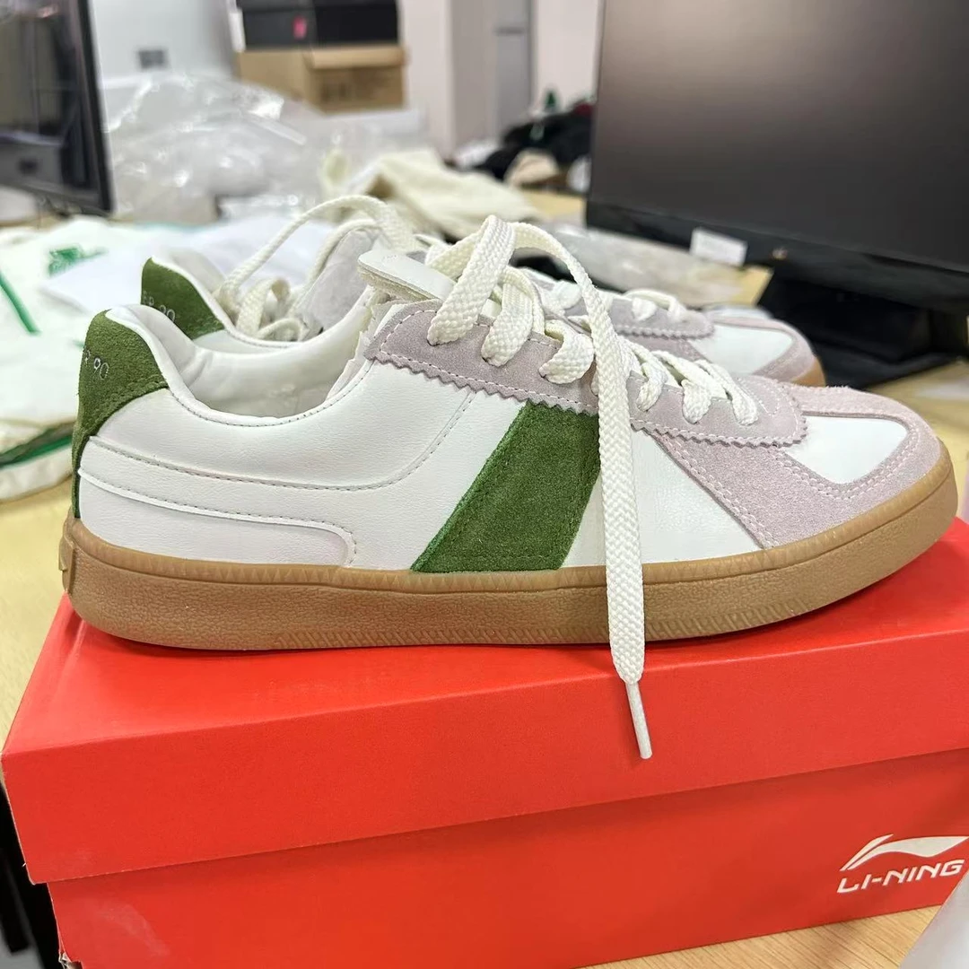 《B品以直播展示为准》鞋面发黄 (X2126）李宁男子运动鞋AGCS289-1