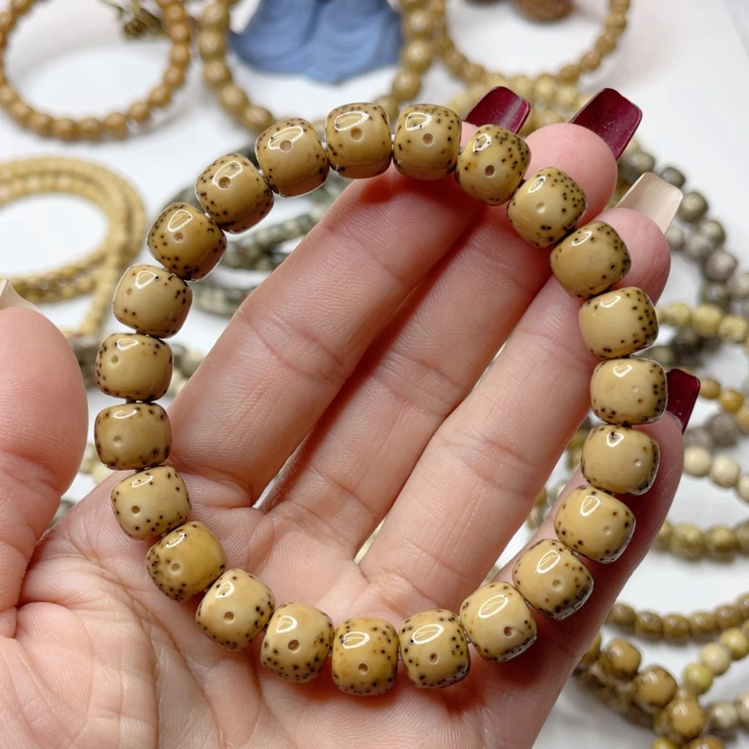 星月菩提吊坠石玉料古瓷白大留白卡10