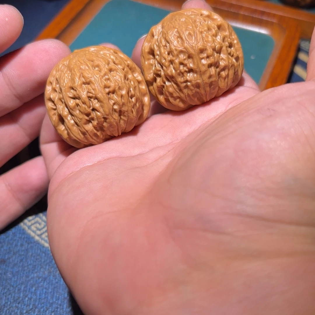 文玩核桃把件铁锤