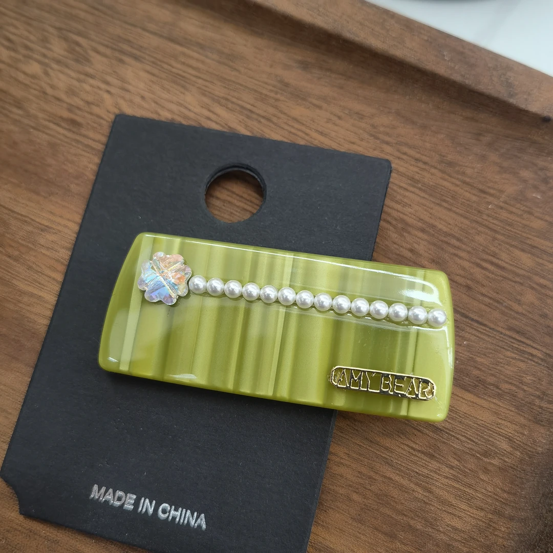 F007绿色方型多个珠边夹