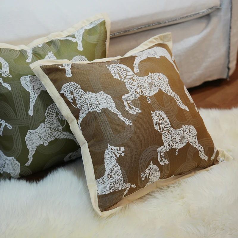 法式爱马系列提花精织抱枕