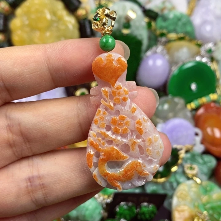 吊坠(赠链)未镶嵌翡翠