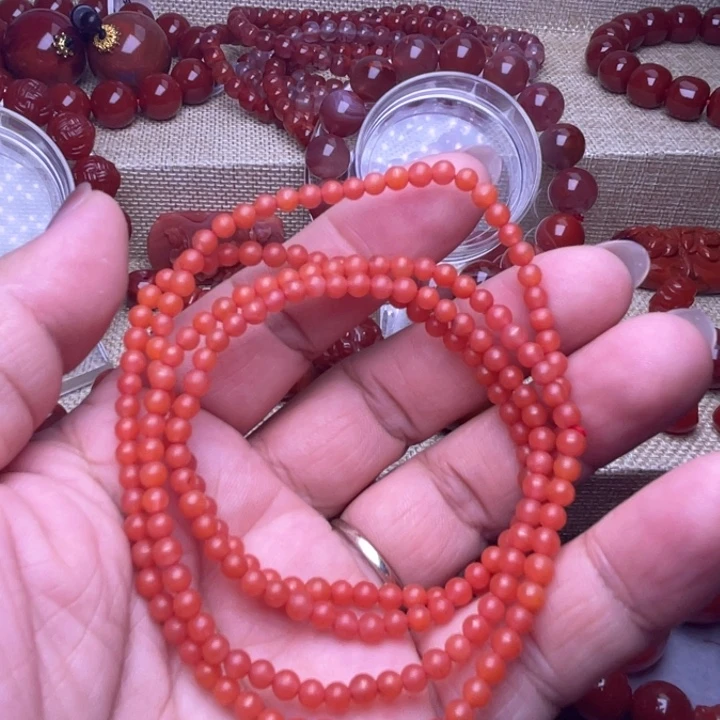 颈饰未镶嵌南红玛瑙多圈