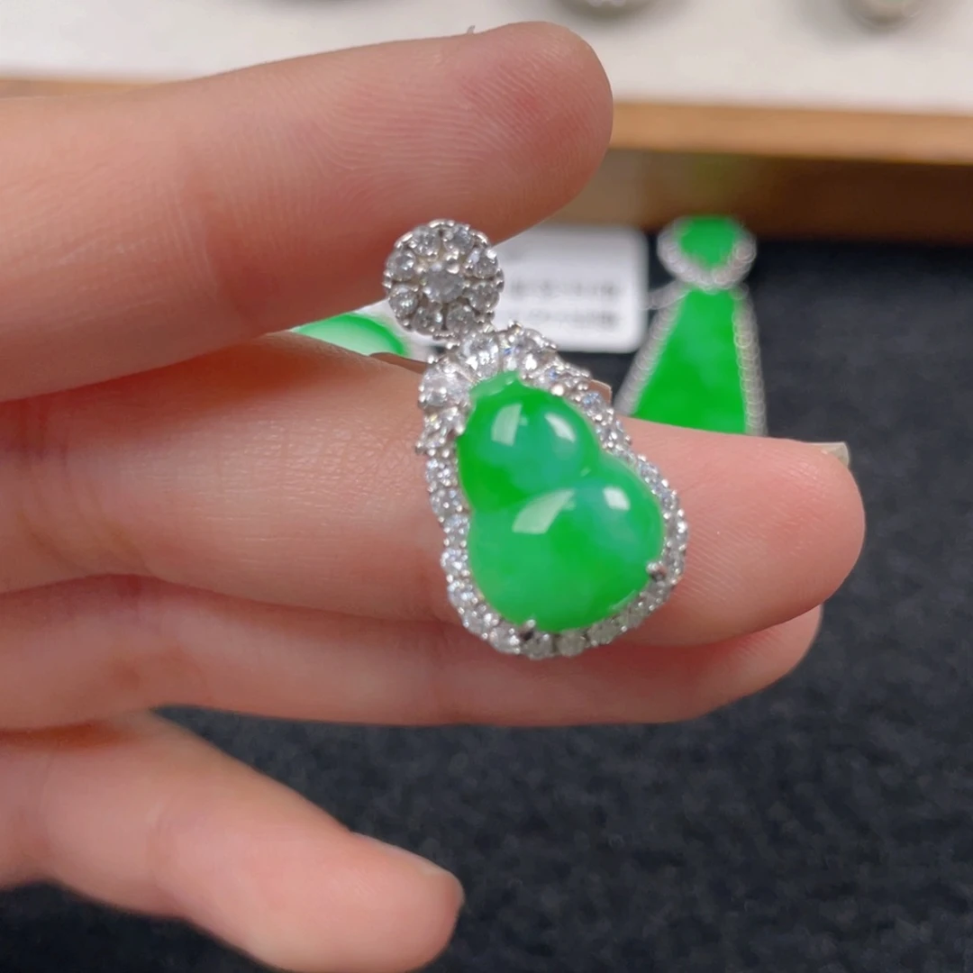 翡翠颈饰银S925镶嵌h h j j j