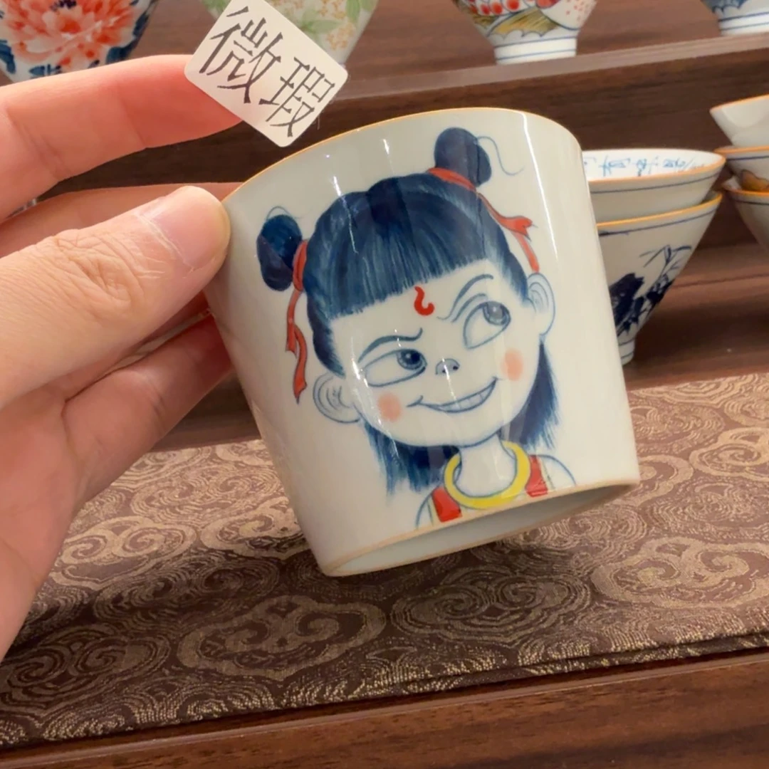 釉下手绘茶具微瑕