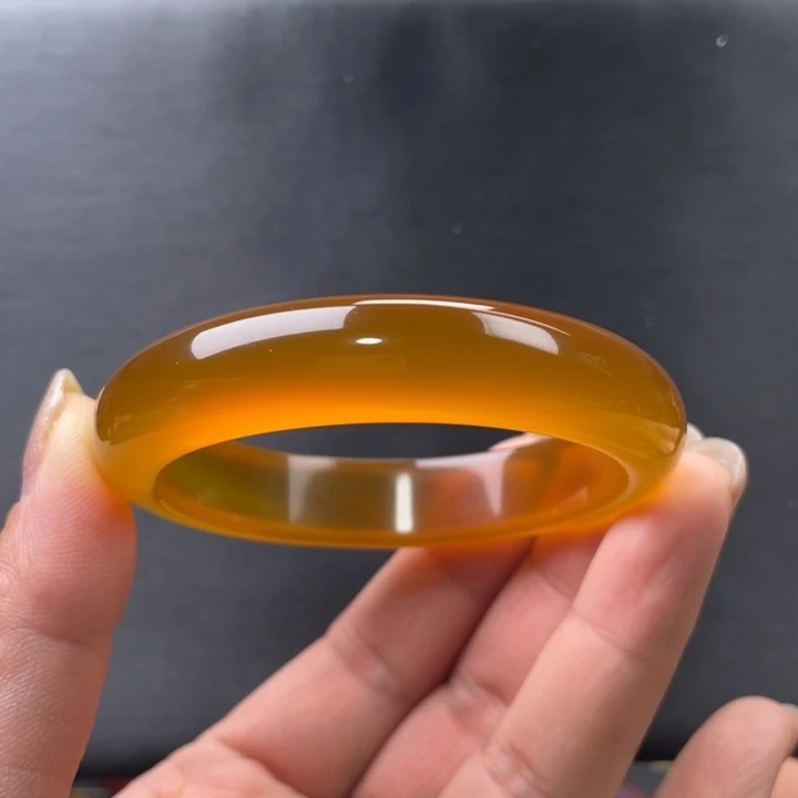 玛瑙/玉髓未镶嵌手镯54.7