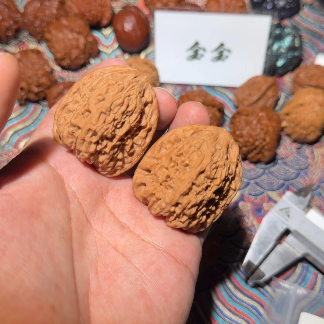 把件文玩核桃1697高炮南疆，尺寸40 40 44